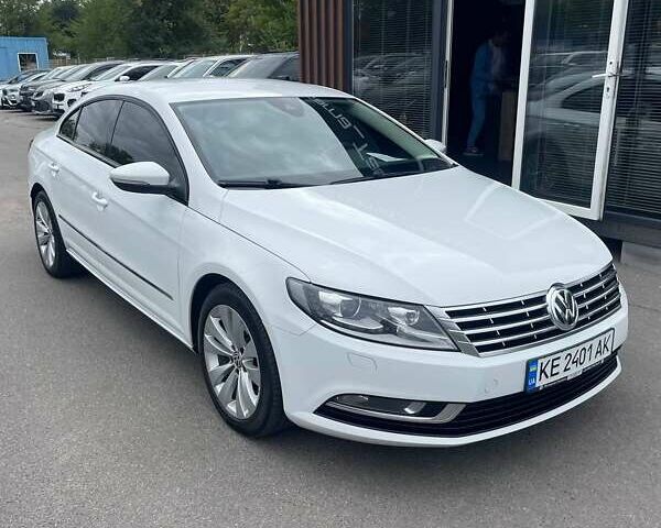 Белый Фольксваген CC / Passat CC, объемом двигателя 1.97 л и пробегом 147 тыс. км за 14500 $, фото 1 на Automoto.ua