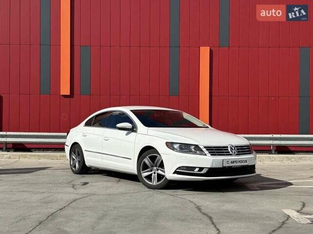 Білий Фольксваген CC / Passat CC, об'ємом двигуна 1.98 л та пробігом 108 тис. км за 13290 $, фото 1 на Automoto.ua