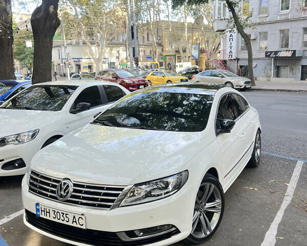 Фольксваген CC / Passat CC 2015 в Одессе на Automoto.ua Белый Фольксваген CC / Passat CC, объемом двигателя 1.97 л и пробегом 147 тыс. км за 15299 $, фото 1 на Automoto.ua