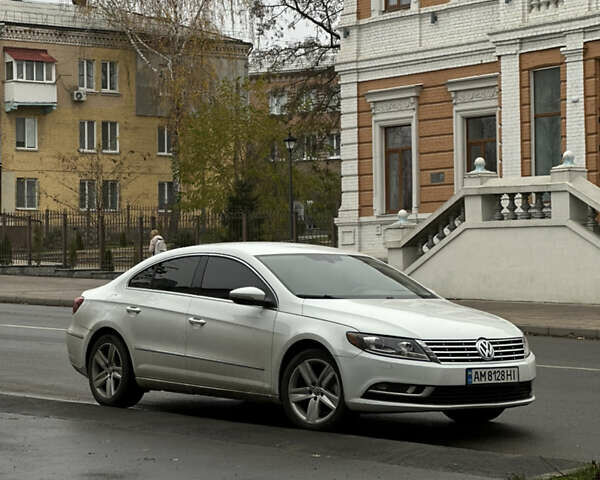 Білий Фольксваген CC / Passat CC, об'ємом двигуна 1.98 л та пробігом 167 тис. км за 11000 $, фото 1 на Automoto.ua