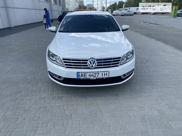 Белый Фольксваген CC / Passat CC, объемом двигателя 1.97 л и пробегом 120 тыс. км за 16650 $, фото 1 на Automoto.ua