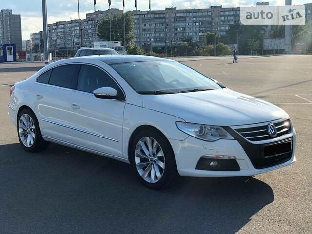 Білий Фольксваген CC / Passat CC, об'ємом двигуна 1.8 л та пробігом 260 тис. км за 9800 $, фото 1 на Automoto.ua