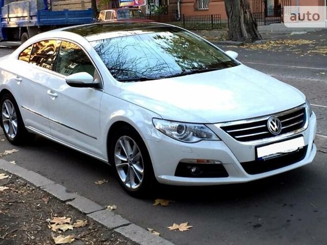 Білий Фольксваген CC / Passat CC, об'ємом двигуна 1.8 л та пробігом 135 тис. км за 14100 $, фото 1 на Automoto.ua