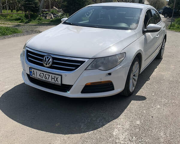 Білий Фольксваген CC / Passat CC, об'ємом двигуна 2 л та пробігом 266 тис. км за 8500 $, фото 1 на Automoto.ua