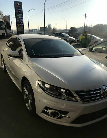 Белый Фольксваген CC / Passat CC, объемом двигателя 2 л и пробегом 93 тыс. км за 17000 $, фото 1 на Automoto.ua