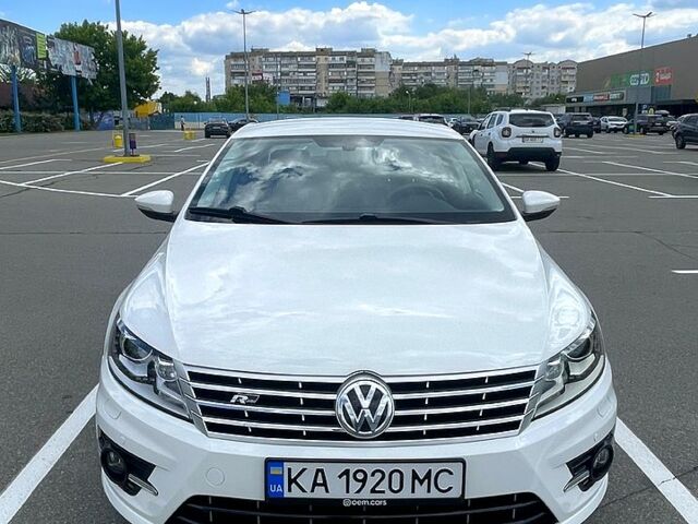 Белый Фольксваген CC, объемом двигателя 2 л и пробегом 217 тыс. км за 11700 $, фото 1 на Automoto.ua