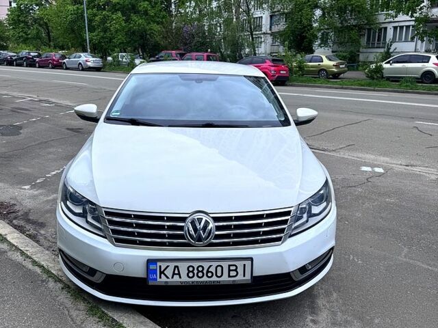 Білий Фольксваген CC, об'ємом двигуна 2 л та пробігом 128 тис. км за 11540 $, фото 1 на Automoto.ua
