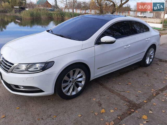 Белый Фольксваген CC / Passat CC, объемом двигателя 2 л и пробегом 229 тыс. км за 14000 $, фото 1 на Automoto.ua