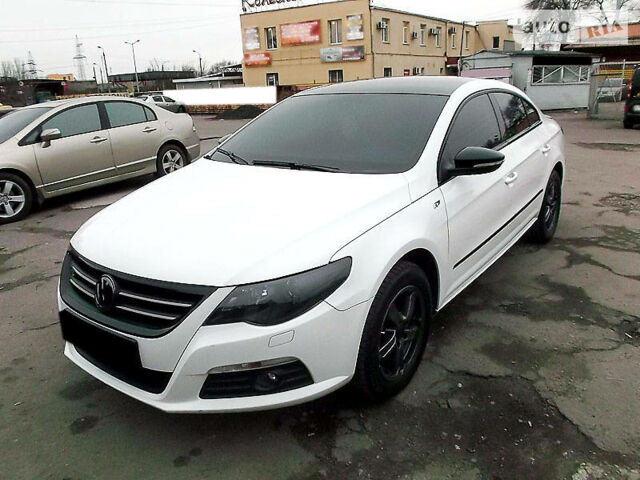 Білий Фольксваген CC / Passat CC, об'ємом двигуна 1.8 л та пробігом 89 тис. км за 12290 $, фото 1 на Automoto.ua