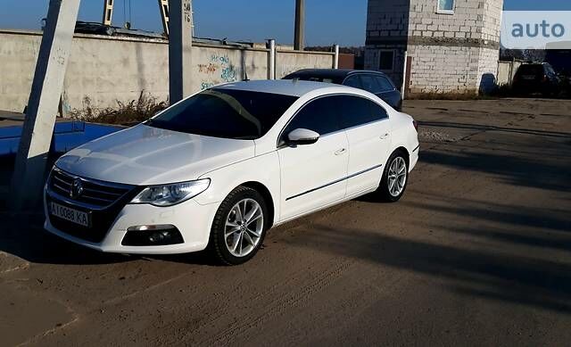 Білий Фольксваген CC / Passat CC, об'ємом двигуна 1.8 л та пробігом 330 тис. км за 10700 $, фото 1 на Automoto.ua