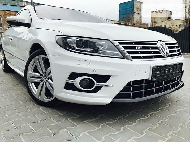 Белый Фольксваген CC / Passat CC, объемом двигателя 1.8 л и пробегом 100 тыс. км за 19999 $, фото 1 на Automoto.ua