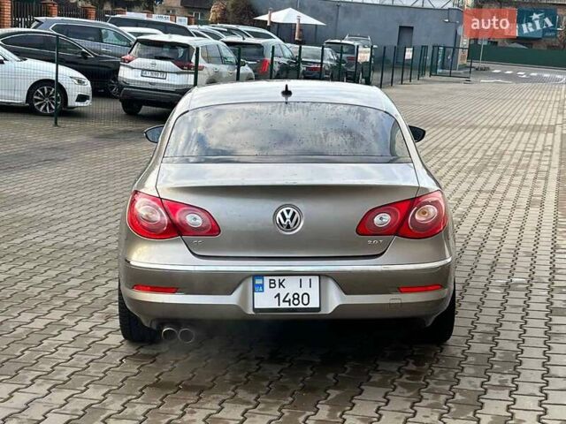 Бежевый Фольксваген CC / Passat CC, объемом двигателя 1.98 л и пробегом 245 тыс. км за 8200 $, фото 1 на Automoto.ua