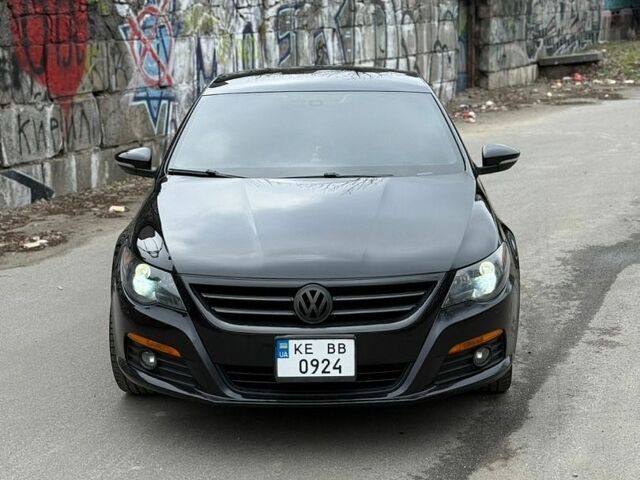 Черный Фольксваген CC / Passat CC, объемом двигателя 2 л и пробегом 272 тыс. км за 7599 $, фото 1 на Automoto.ua