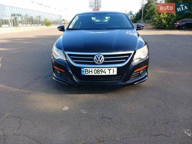 Черный Фольксваген CC / Passat CC, объемом двигателя 1.98 л и пробегом 275 тыс. км за 9000 $, фото 1 на Automoto.ua