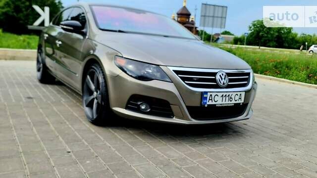 Коричневий Фольксваген CC / Passat CC, об'ємом двигуна 2 л та пробігом 250 тис. км за 9500 $, фото 1 на Automoto.ua