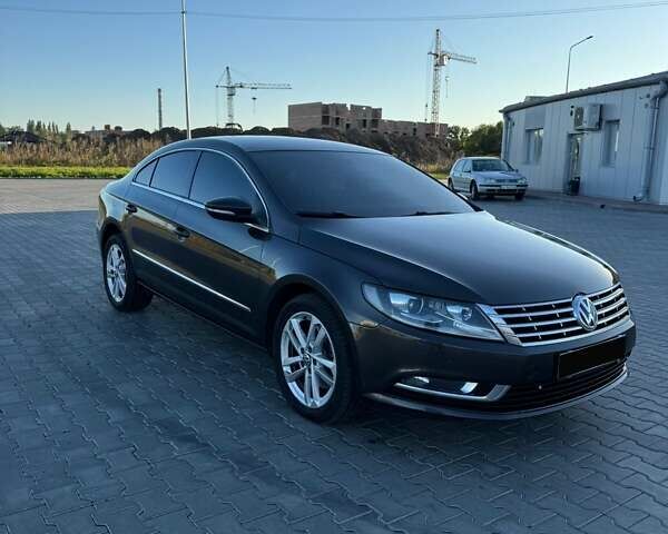 Коричневый Фольксваген CC / Passat CC, объемом двигателя 1.97 л и пробегом 185 тыс. км за 14150 $, фото 1 на Automoto.ua