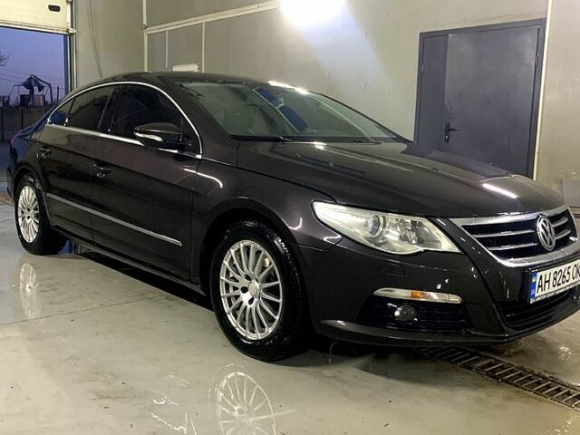 Коричневый Фольксваген CC, объемом двигателя 1.8 л и пробегом 210 тыс. км за 8200 $, фото 1 на Automoto.ua