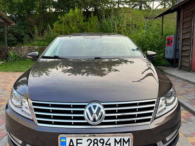 Коричневый Фольксваген CC, объемом двигателя 2 л и пробегом 176 тыс. км за 10700 $, фото 1 на Automoto.ua