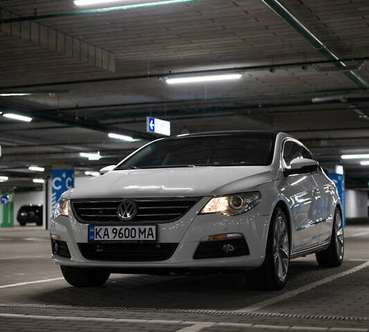 Фольксваген CC / Passat CC, объемом двигателя 1.98 л и пробегом 256 тыс. км за 9999 $, фото 1 на Automoto.ua