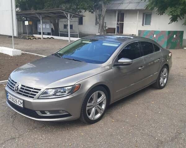 Фольксваген CC / Passat CC, об'ємом двигуна 1.98 л та пробігом 250 тис. км за 10400 $, фото 1 на Automoto.ua