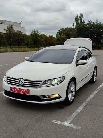 Фольксваген CC / Passat CC, об'ємом двигуна 2 л та пробігом 240 тис. км за 15800 $, фото 1 на Automoto.ua