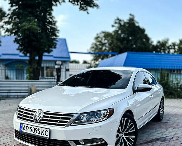 Фольксваген CC / Passat CC, объемом двигателя 1.98 л и пробегом 111 тыс. км за 13500 $, фото 1 на Automoto.ua