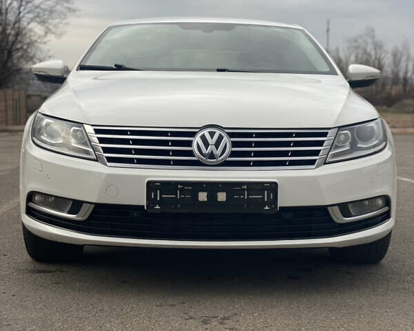 Фольксваген CC / Passat CC, объемом двигателя 2 л и пробегом 153 тыс. км за 13900 $, фото 1 на Automoto.ua