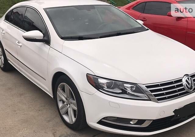 Фольксваген CC / Passat CC, объемом двигателя 2 л и пробегом 60 тыс. км за 15599 $, фото 1 на Automoto.ua