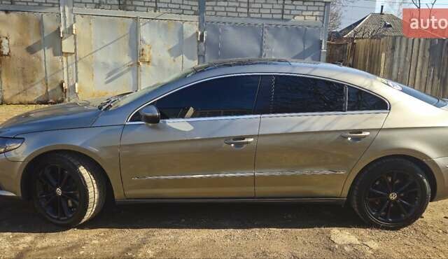 Серый Фольксваген CC / Passat CC, объемом двигателя 1.98 л и пробегом 277 тыс. км за 7600 $, фото 1 на Automoto.ua