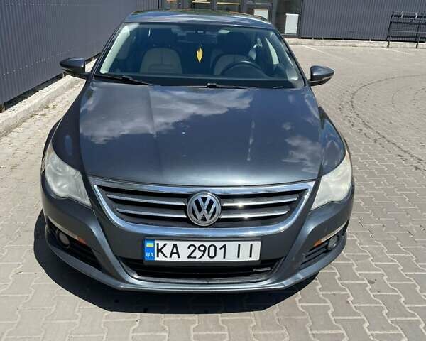Серый Фольксваген CC / Passat CC, объемом двигателя 1.98 л и пробегом 238 тыс. км за 8200 $, фото 1 на Automoto.ua