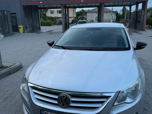 Серый Фольксваген CC / Passat CC, объемом двигателя 2 л и пробегом 263 тыс. км за 9100 $, фото 1 на Automoto.ua