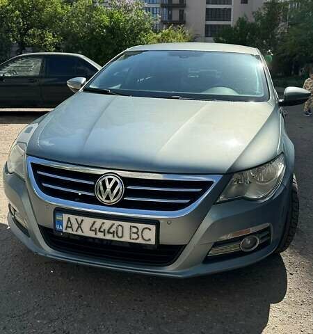 Серый Фольксваген CC / Passat CC, объемом двигателя 1.97 л и пробегом 188 тыс. км за 10000 $, фото 1 на Automoto.ua