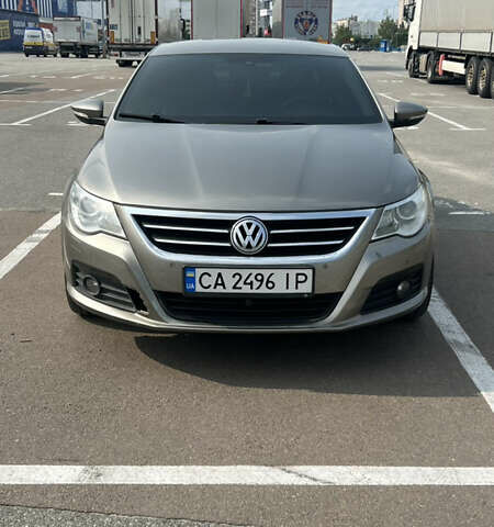 Серый Фольксваген CC / Passat CC, объемом двигателя 1.8 л и пробегом 294 тыс. км за 9700 $, фото 1 на Automoto.ua