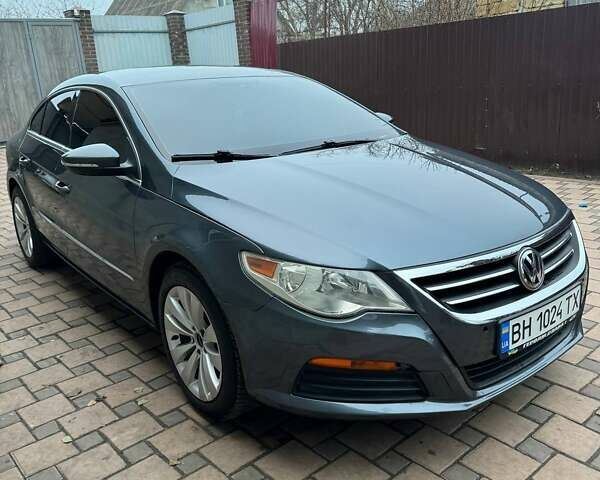 Серый Фольксваген CC / Passat CC, объемом двигателя 1.98 л и пробегом 185 тыс. км за 7500 $, фото 1 на Automoto.ua