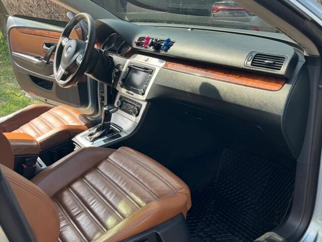 Серый Фольксваген CC / Passat CC, объемом двигателя 1.8 л и пробегом 275 тыс. км за 8800 $, фото 1 на Automoto.ua