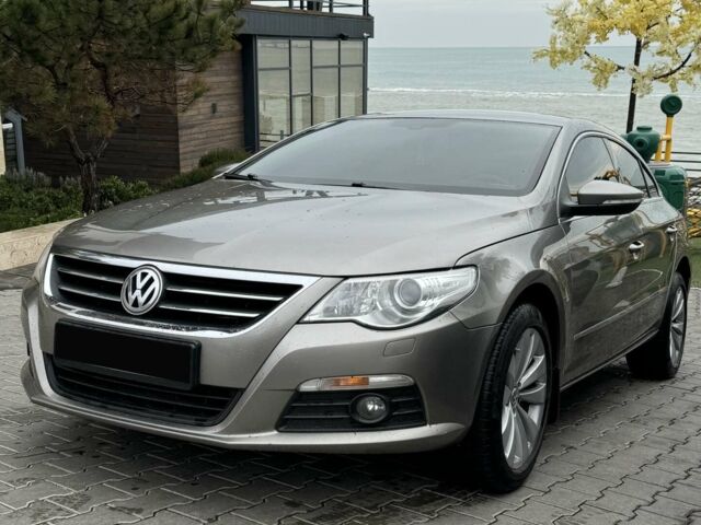 Серый Фольксваген CC / Passat CC, объемом двигателя 1.8 л и пробегом 205 тыс. км за 8600 $, фото 1 на Automoto.ua