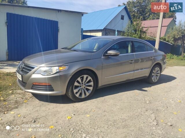 Серый Фольксваген CC / Passat CC, объемом двигателя 2 л и пробегом 260 тыс. км за 9000 $, фото 1 на Automoto.ua
