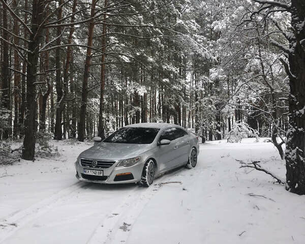 Серый Фольксваген CC / Passat CC, объемом двигателя 2 л и пробегом 280 тыс. км за 8300 $, фото 1 на Automoto.ua