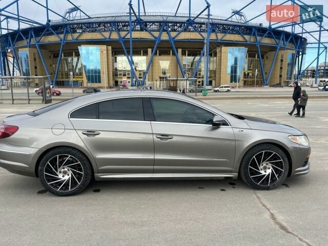 Серый Фольксваген CC / Passat CC, объемом двигателя 1.98 л и пробегом 230 тыс. км за 9000 $, фото 1 на Automoto.ua
