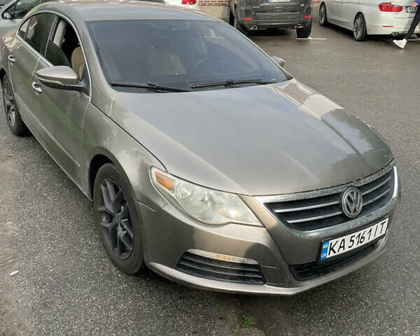 Серый Фольксваген CC / Passat CC, объемом двигателя 1.98 л и пробегом 238 тыс. км за 8100 $, фото 1 на Automoto.ua