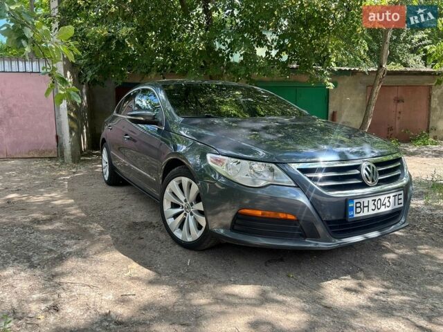 Серый Фольксваген CC / Passat CC, объемом двигателя 2 л и пробегом 330 тыс. км за 6950 $, фото 1 на Automoto.ua