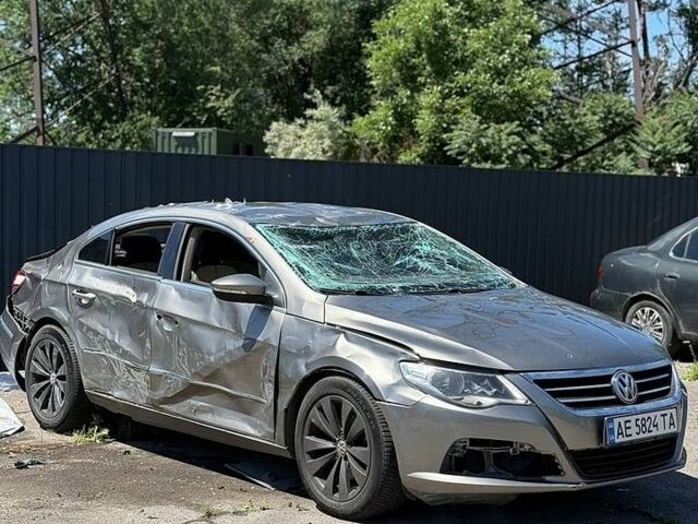 Серый Фольксваген CC / Passat CC, объемом двигателя 1.98 л и пробегом 180 тыс. км за 2850 $, фото 1 на Automoto.ua