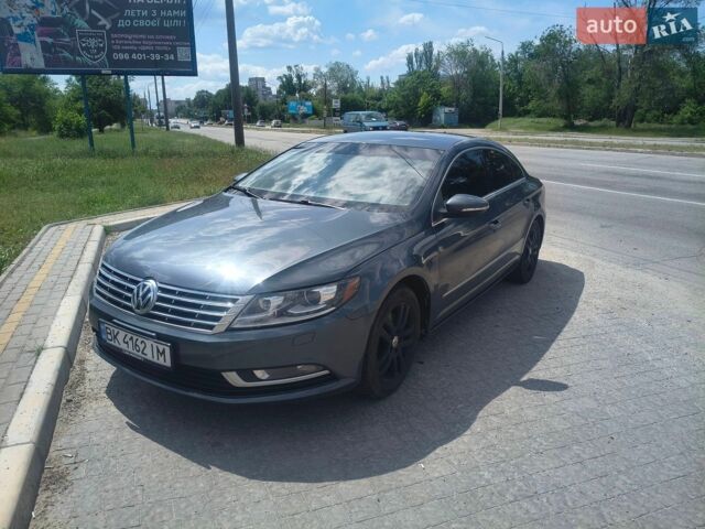 Серый Фольксваген CC / Passat CC, объемом двигателя 2 л и пробегом 300 тыс. км за 8890 $, фото 1 на Automoto.ua