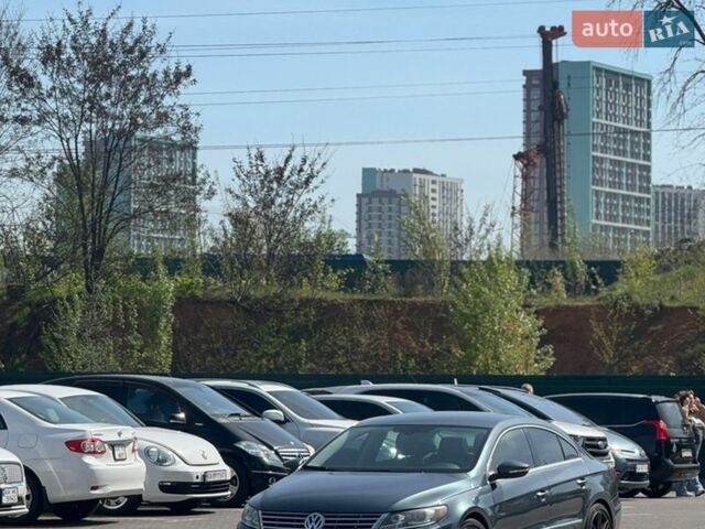 Серый Фольксваген CC / Passat CC, объемом двигателя 1.98 л и пробегом 134 тыс. км за 9900 $, фото 1 на Automoto.ua
