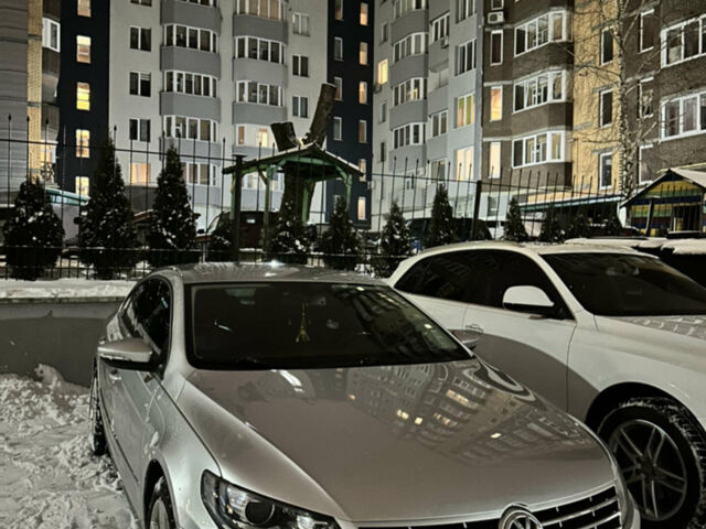 Серый Фольксваген CC / Passat CC, объемом двигателя 1.97 л и пробегом 286 тыс. км за 11800 $, фото 1 на Automoto.ua