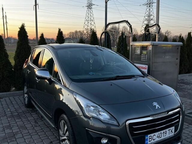 Серый Фольксваген CC / Passat CC, объемом двигателя 1.98 л и пробегом 271 тыс. км за 9900 $, фото 1 на Automoto.ua