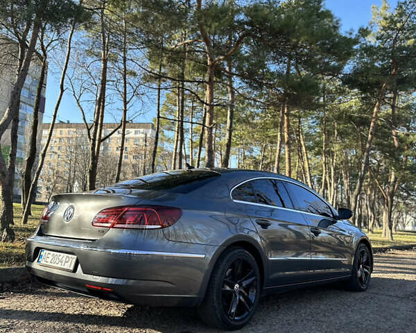Серый Фольксваген CC / Passat CC, объемом двигателя 2 л и пробегом 144 тыс. км за 14000 $, фото 1 на Automoto.ua