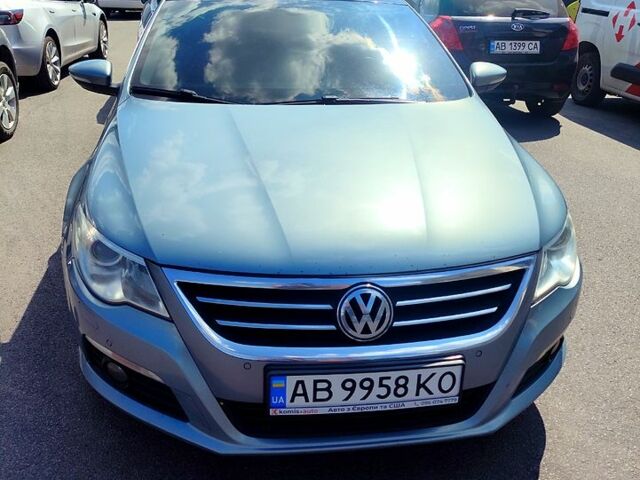 Серый Фольксваген CC, объемом двигателя 1.8 л и пробегом 275 тыс. км за 8400 $, фото 1 на Automoto.ua