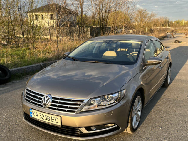 Серый Фольксваген CC / Passat CC, объемом двигателя 2 л и пробегом 154 тыс. км за 11800 $, фото 1 на Automoto.ua