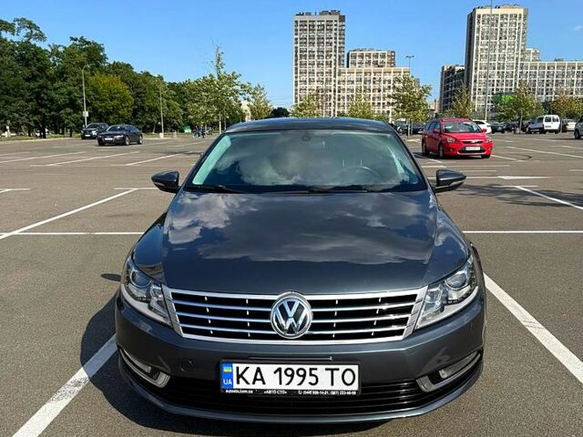 Серый Фольксваген CC, объемом двигателя 2 л и пробегом 135 тыс. км за 12500 $, фото 1 на Automoto.ua